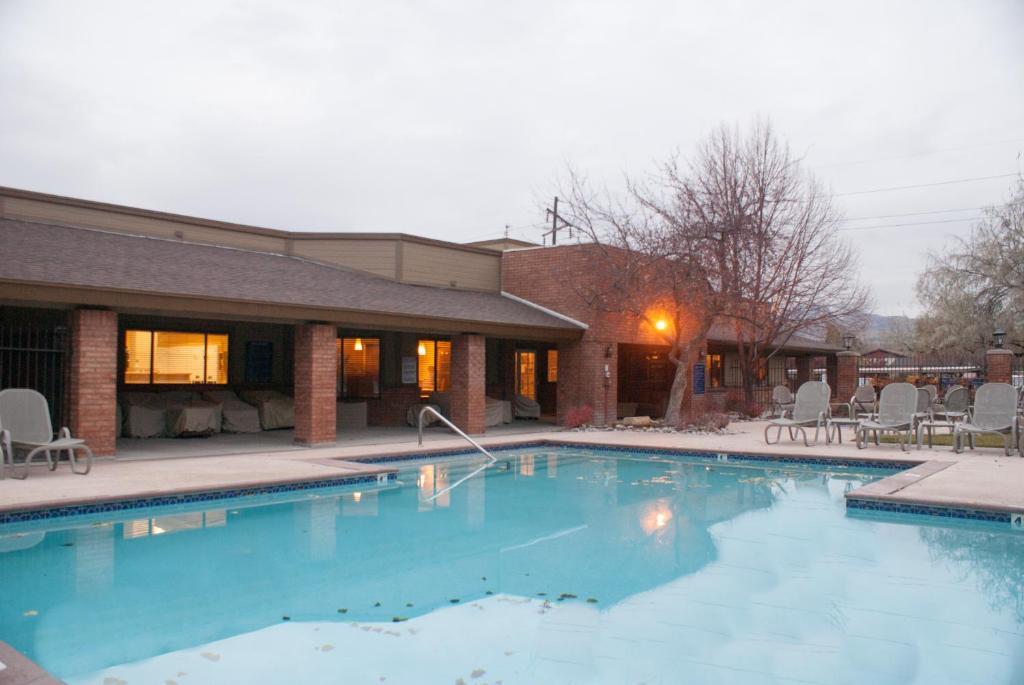 Sky Harbor Suites Salt Lake City Exterior foto